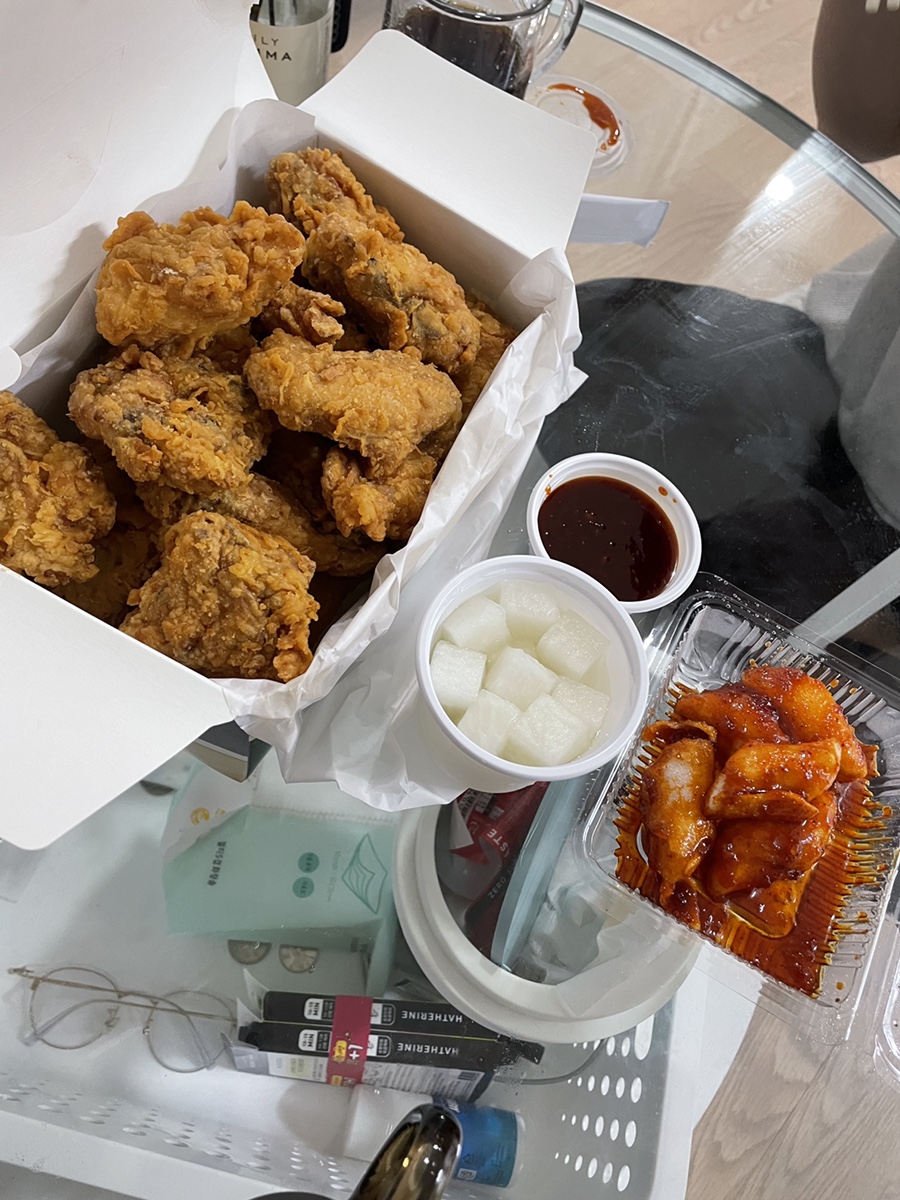 맥시두마리치킨 이미지
