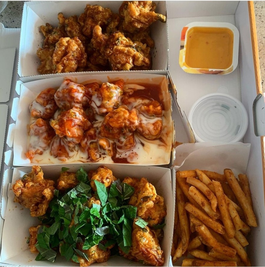 깻잎두마리치킨 이미지