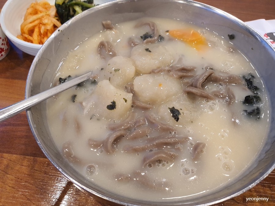 옹심이메밀칼국수 이미지