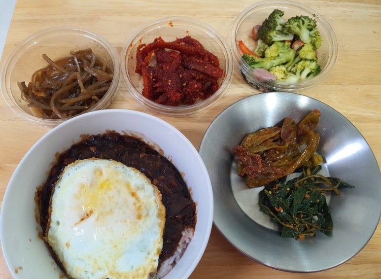 엄마반찬화곡 이미지