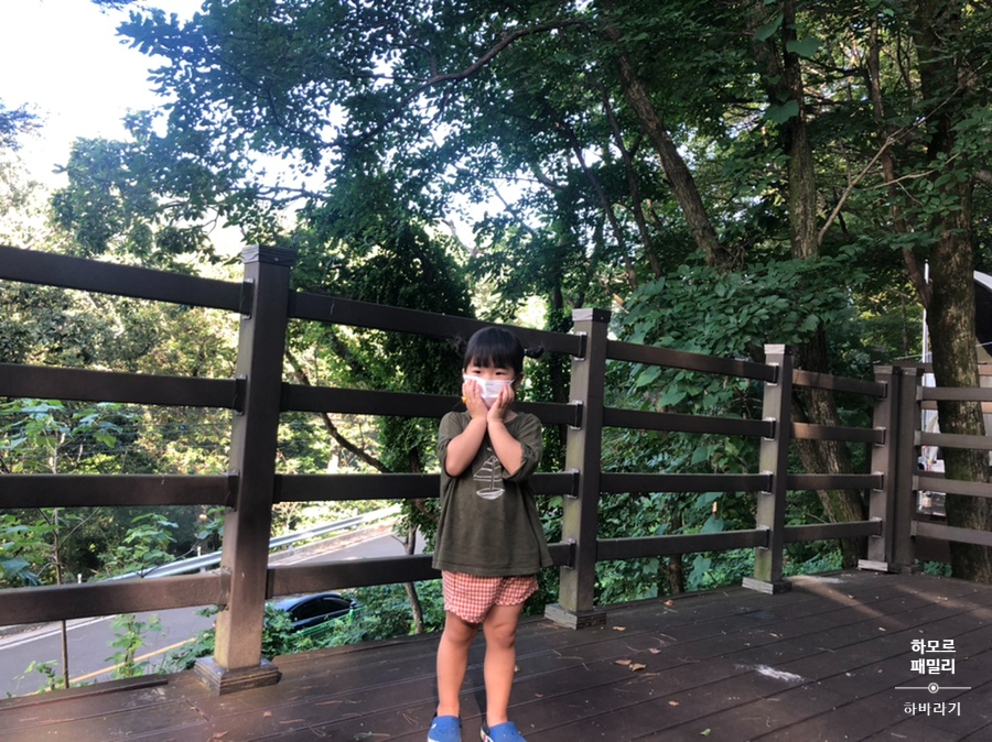 (주)신어산 자연숲캠핑장 이미지