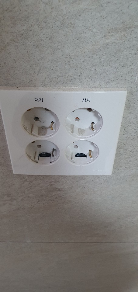 결벽우렁각시 이미지