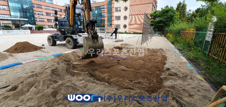 어룡초등학교 이미지