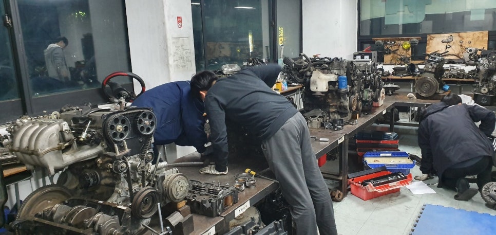 원주제일중장비자동차정비학원 이미지