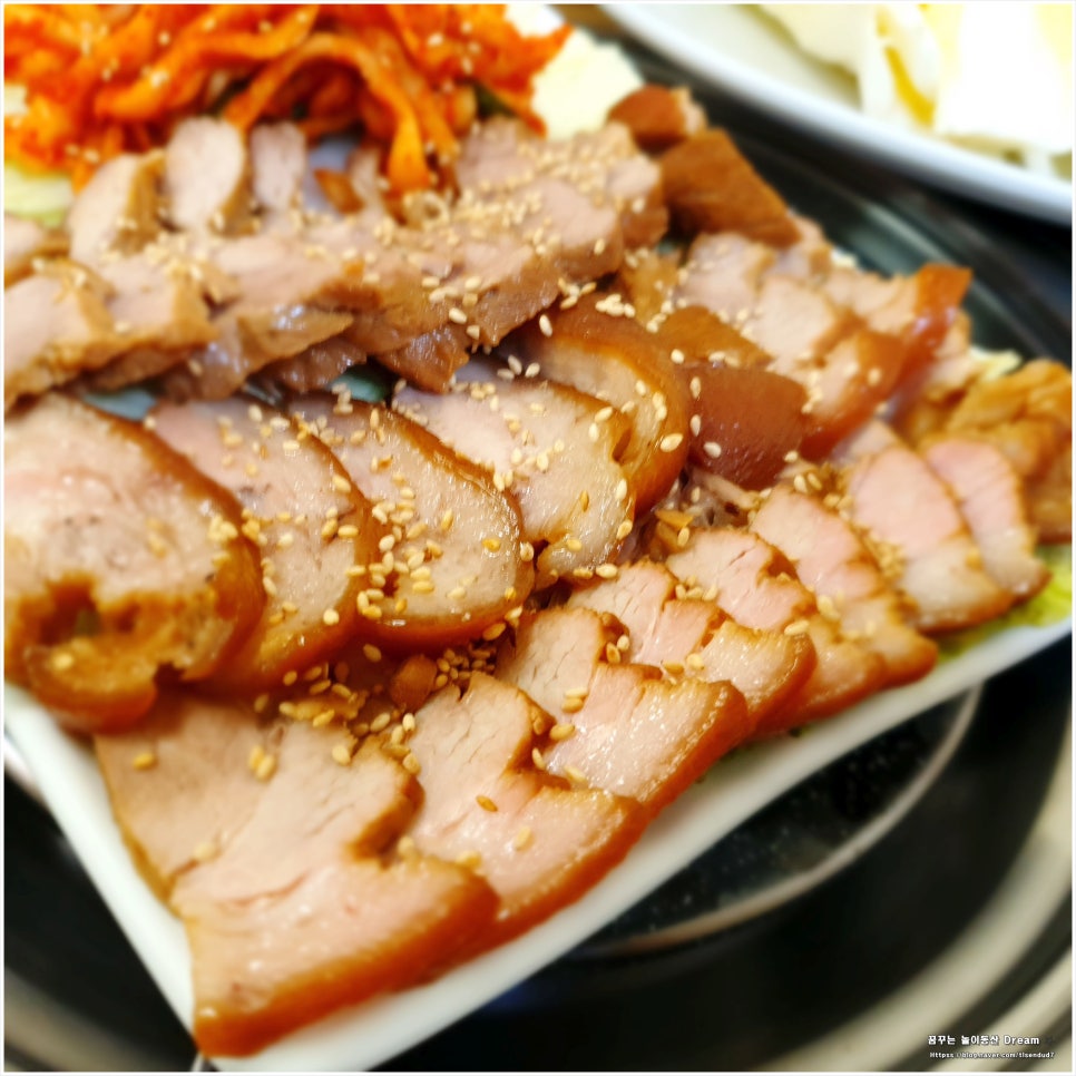 샤르르손칼국수 이미지