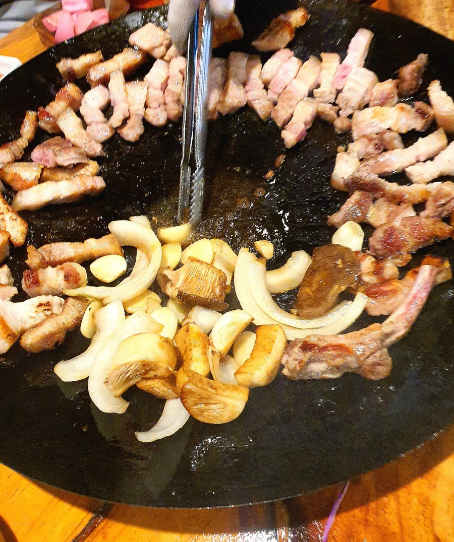 산방산흙돼지맛집 이미지