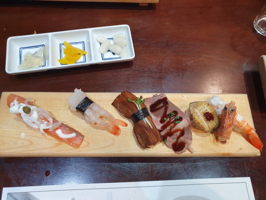 금강초밥 이미지