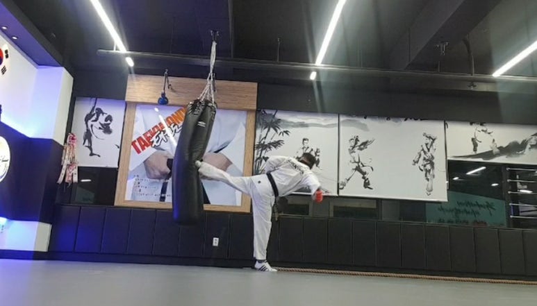 동경볼링장 이미지