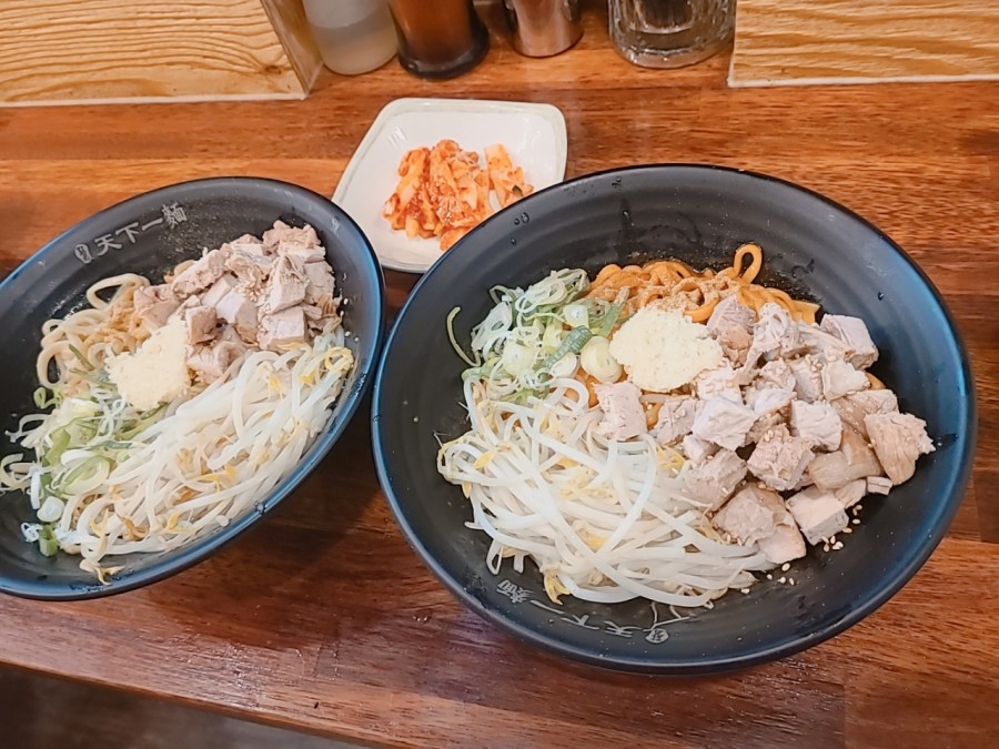 한창희천하일면 이미지