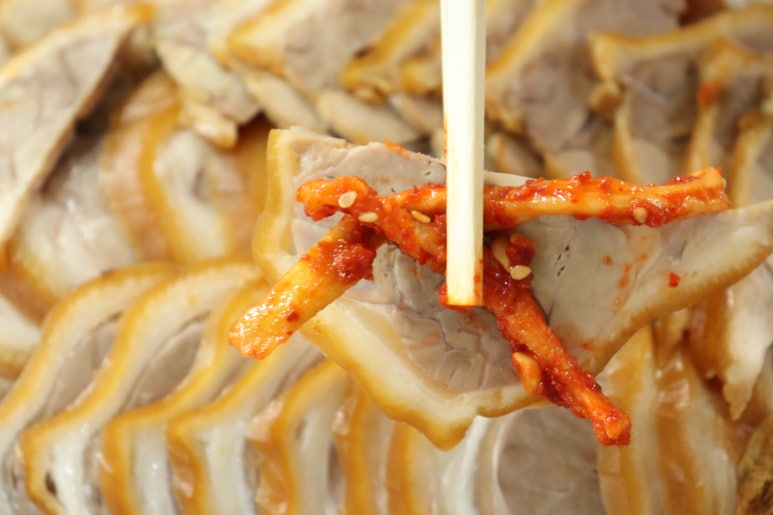 만석군족발 이미지