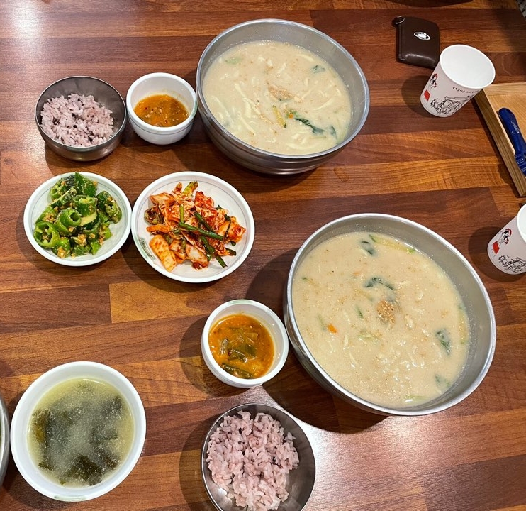 유림손칼국수마늘보쌈 이미지