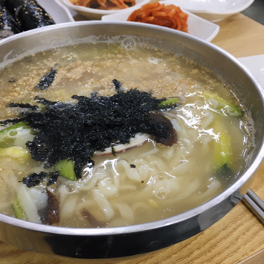 교동명칼국수 이미지