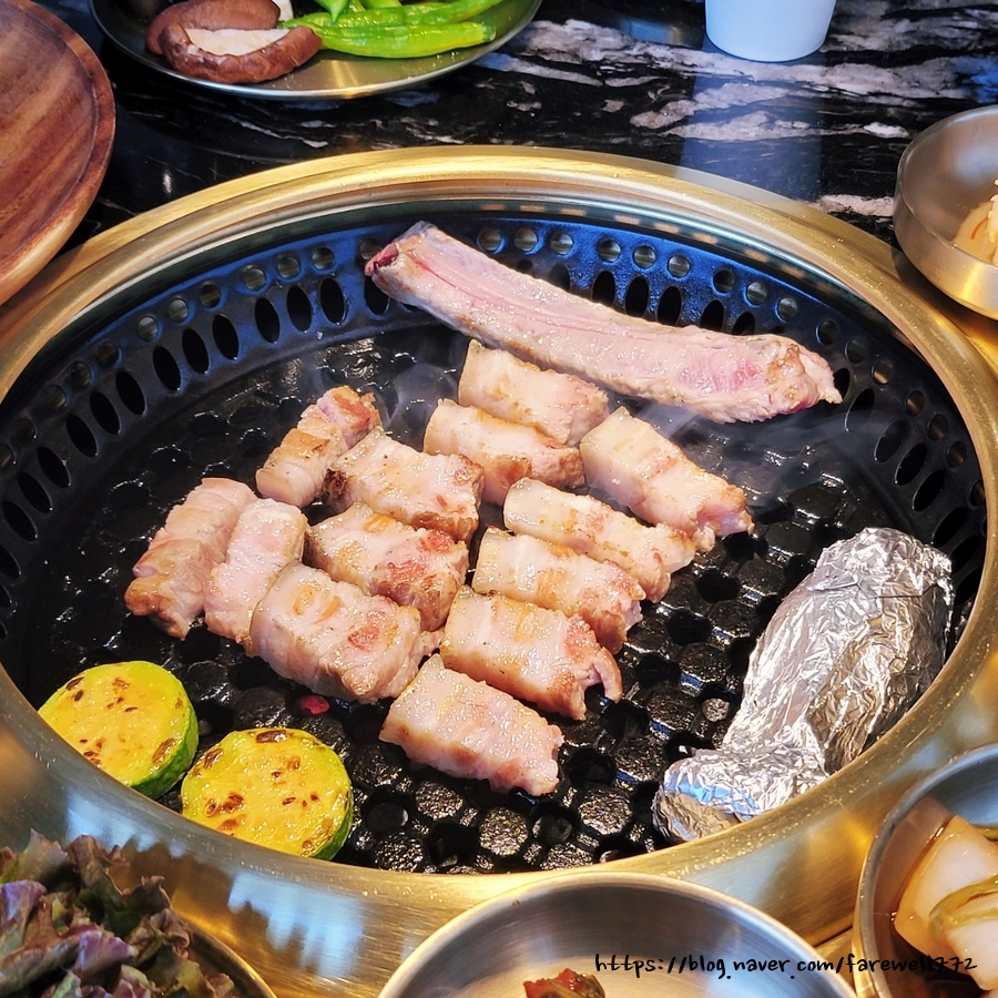 금고금돼지고깃집 이미지