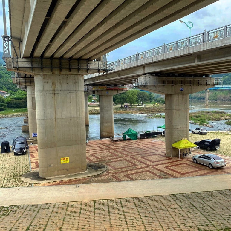 압록휴게소 이미지