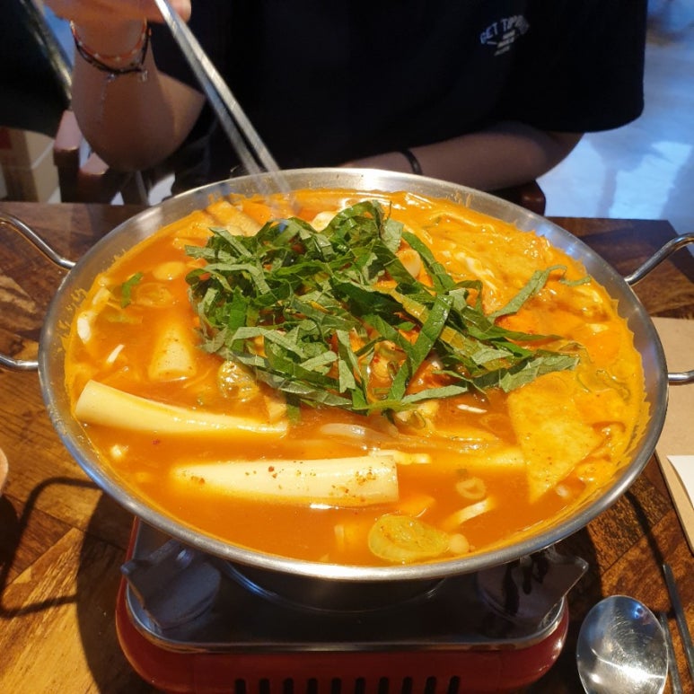 미치게 먹고 싶은 날 이미지