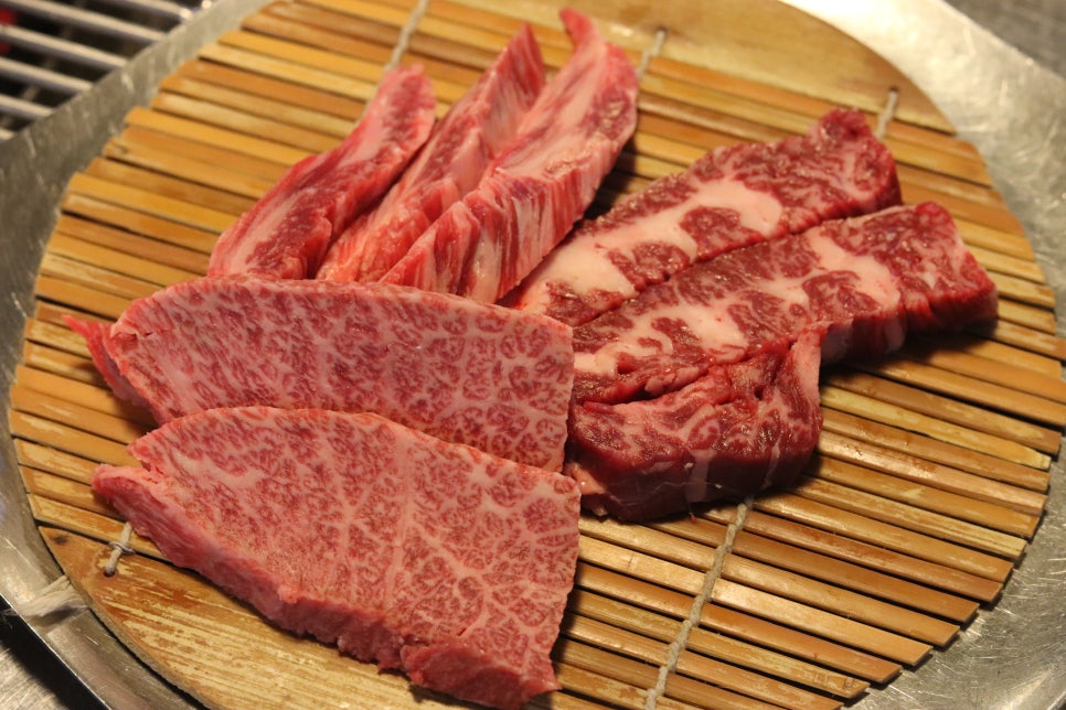 칠백한우 이미지