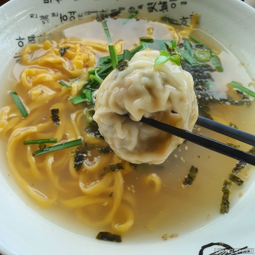 왕칼국수 이미지