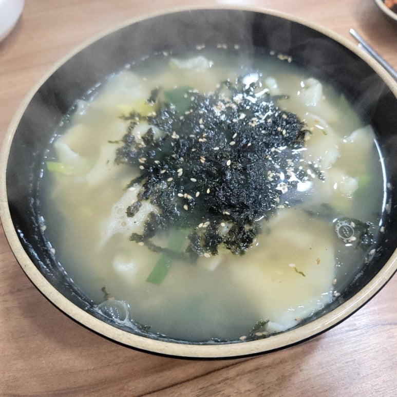 명동손수제비 이미지