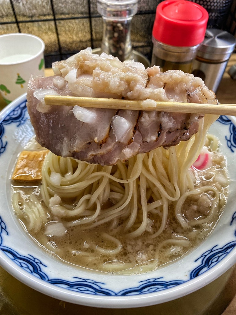 삼삼로지스 이미지