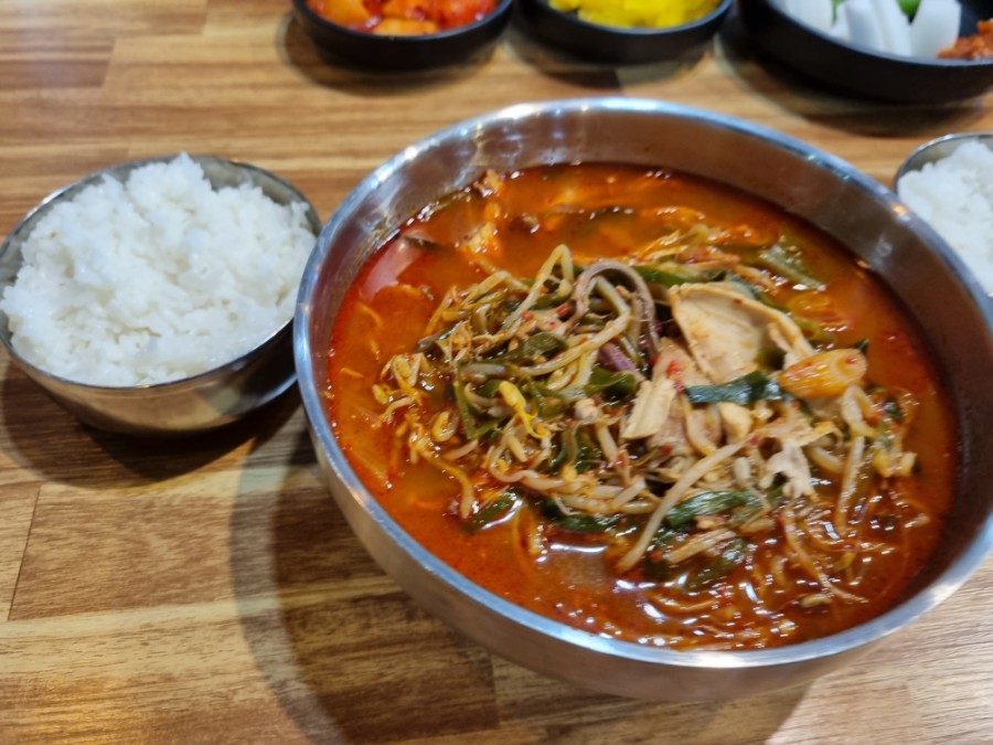 꼬꼬삼촌 이미지