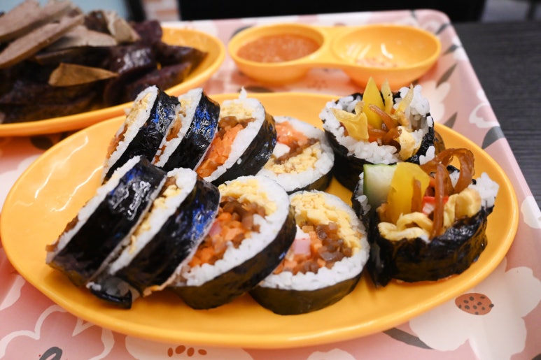 엄마김밥 이미지