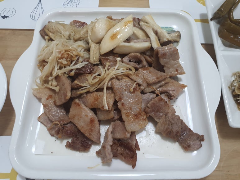 고기반찬 이미지