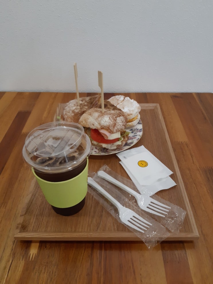 카페르꽁뜨 이미지