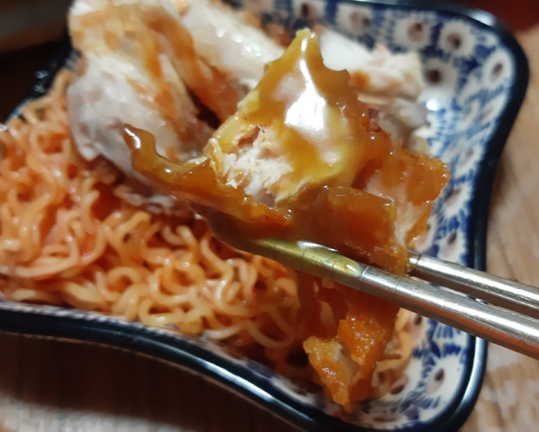 돌통돌아온옛날통닭 이미지