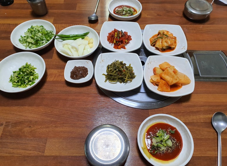 양구흑염소탕 이미지