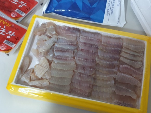 희영 홍어 백화점 이미지