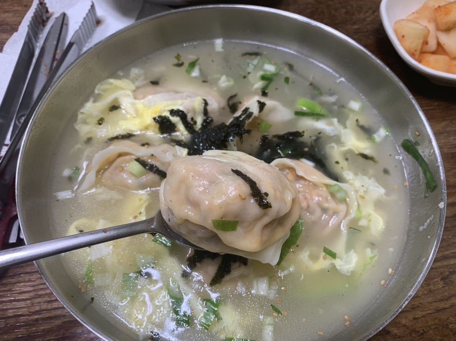 운천칼국수 이미지