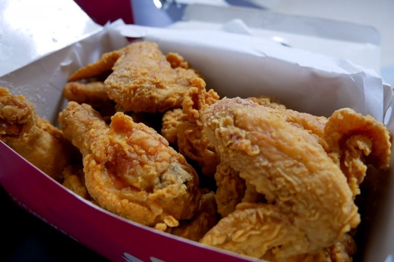 투투치킨 이미지