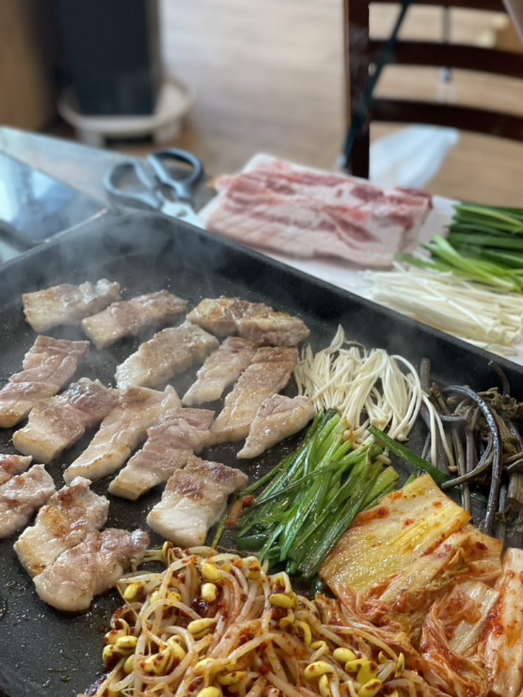 고떡먹고삼겹살 이미지