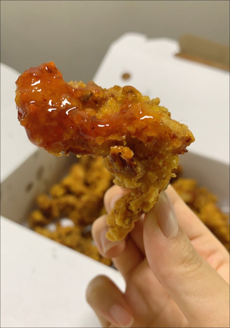 꺼구리시장통닭 이미지