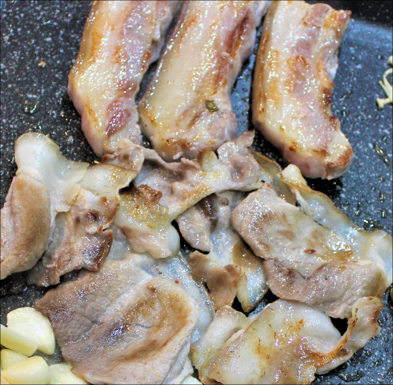 중앙돼지 이미지