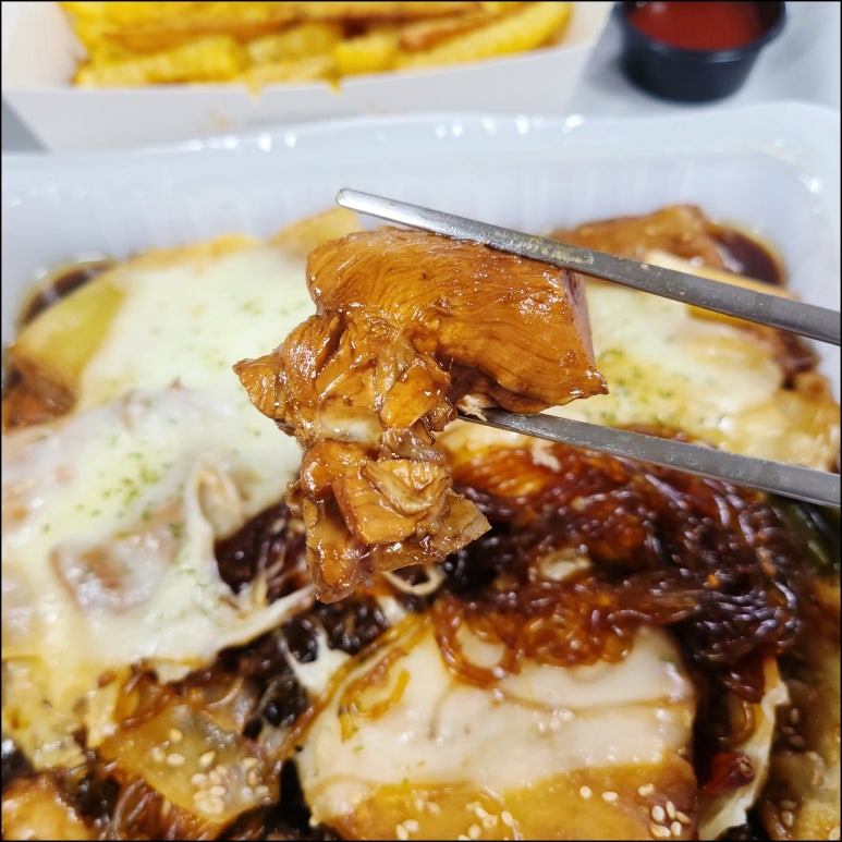 홍찜닭 이미지