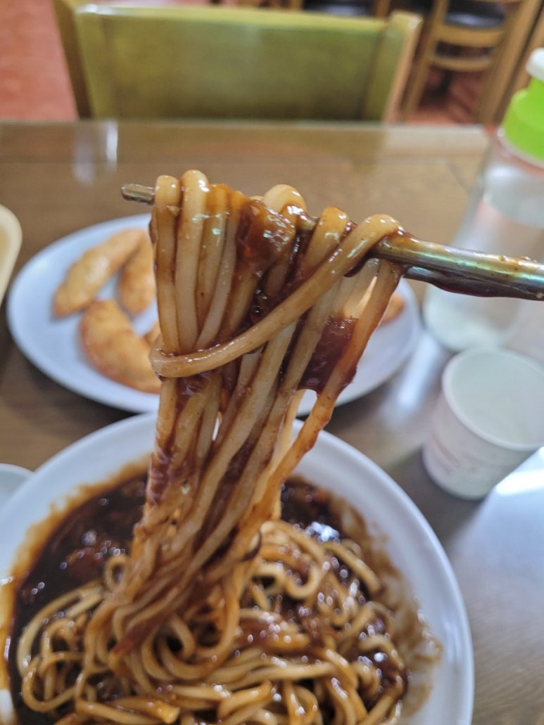 금성손짜장 이미지