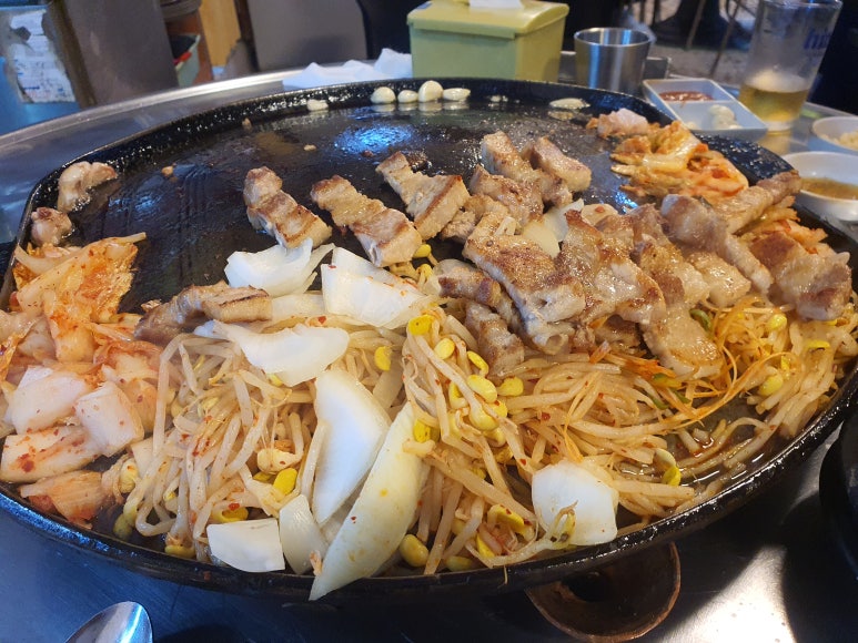 군자생고기 이미지