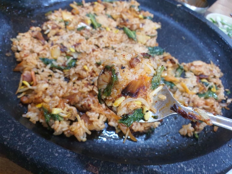 덕이네 식당 이미지