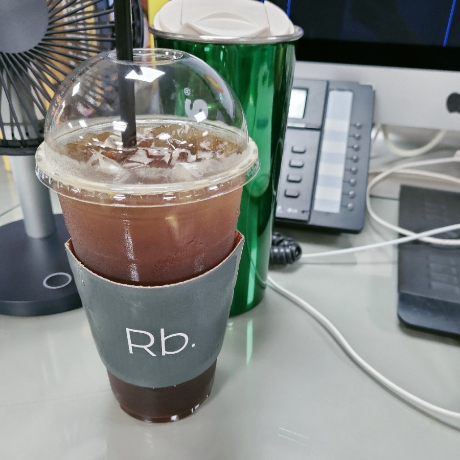 알비커피 이미지