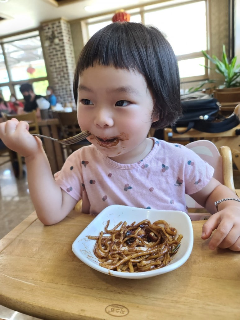 우리형손짜장 이미지