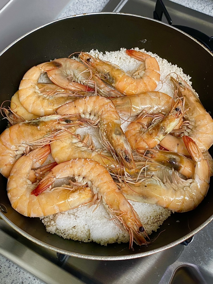 돼지먹고행복하소 이미지