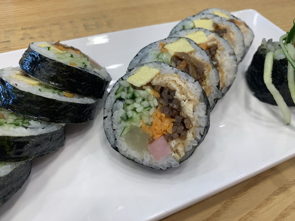 얌샘김밥 신길점 이미지
