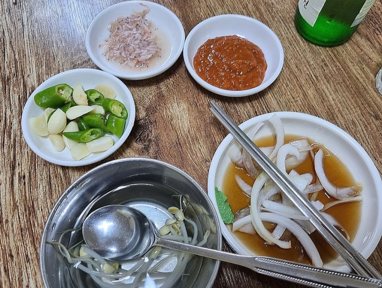 시골왕족발 이미지