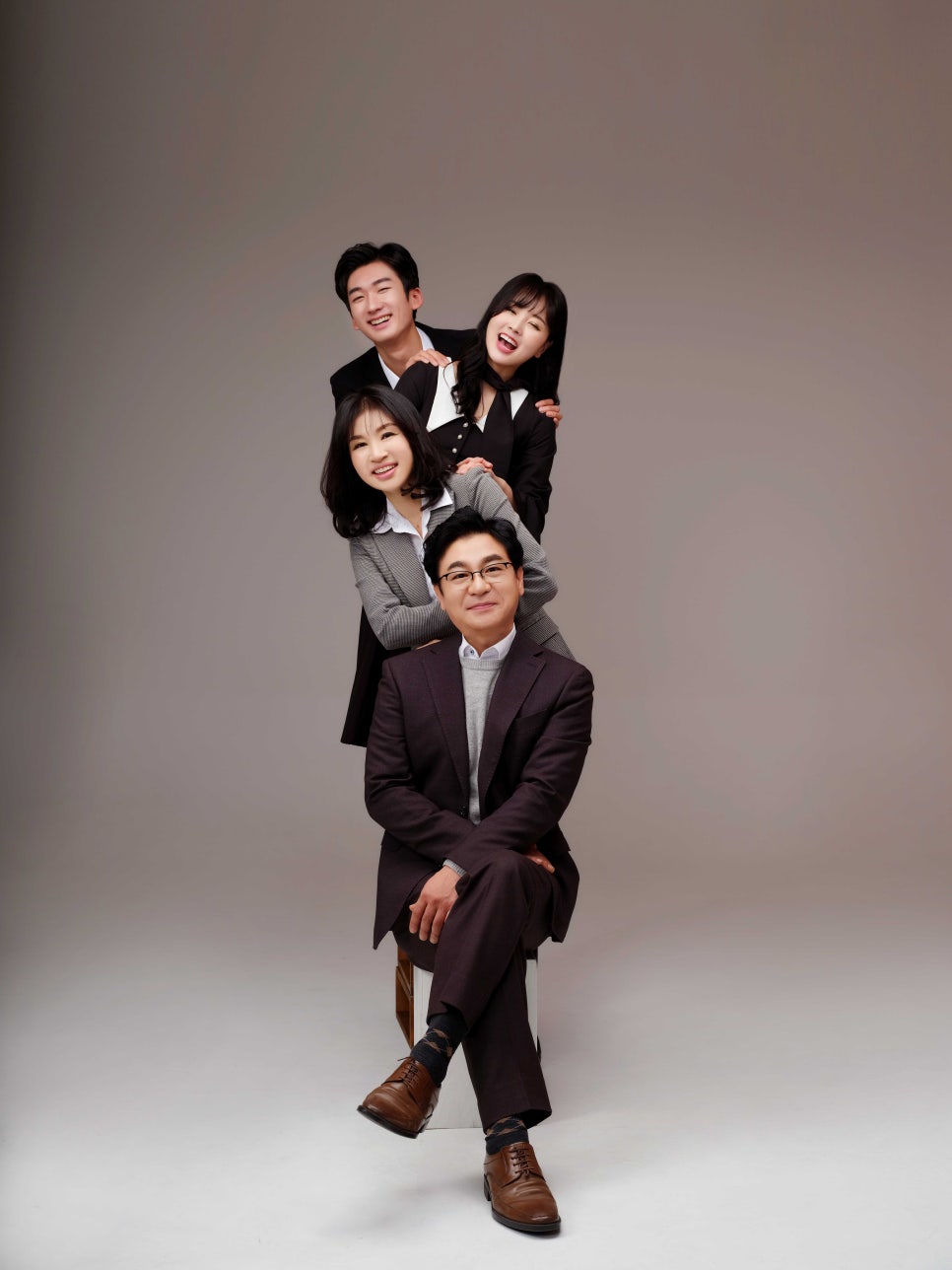 로얄스튜디오 이미지