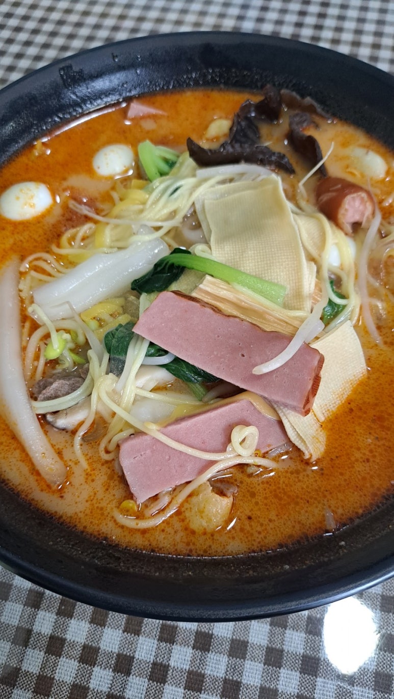 을지마라탕 이미지
