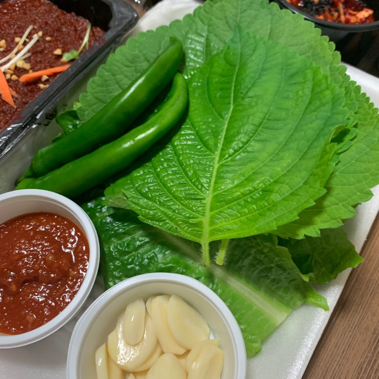 오로지족발 이미지
