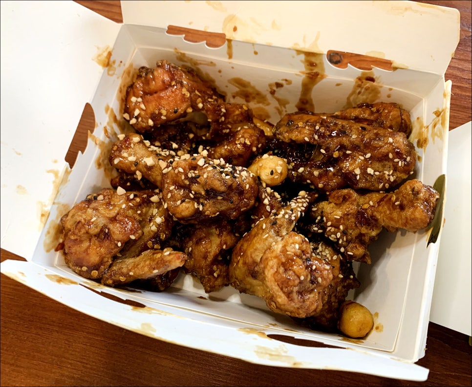 치킨플러스 이미지