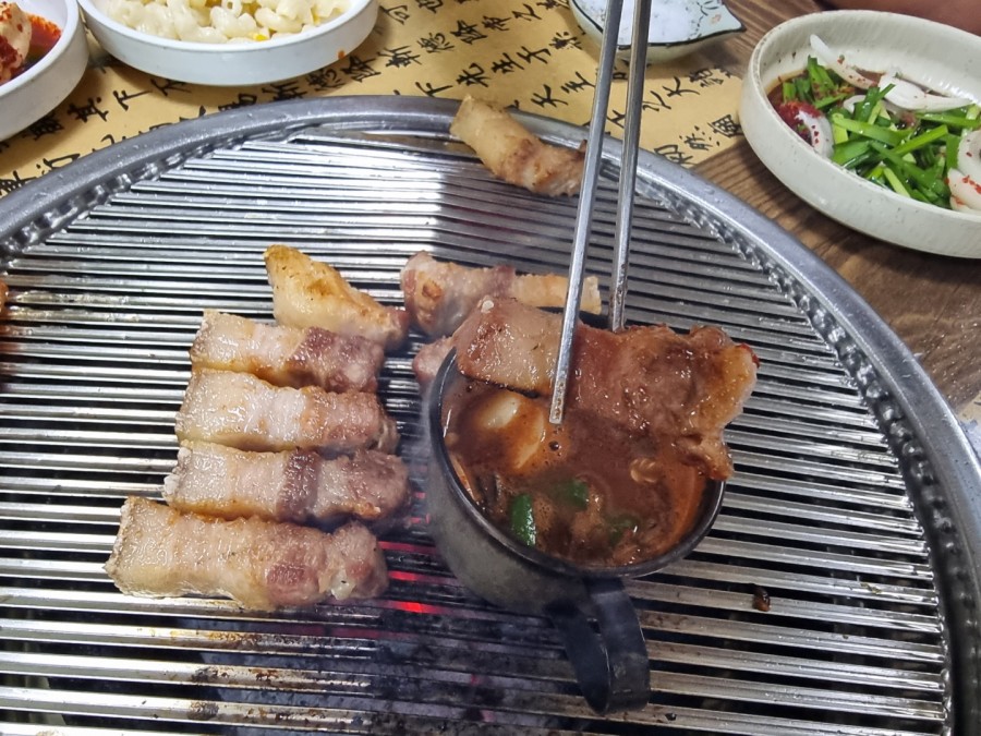 숯검댕이 이미지