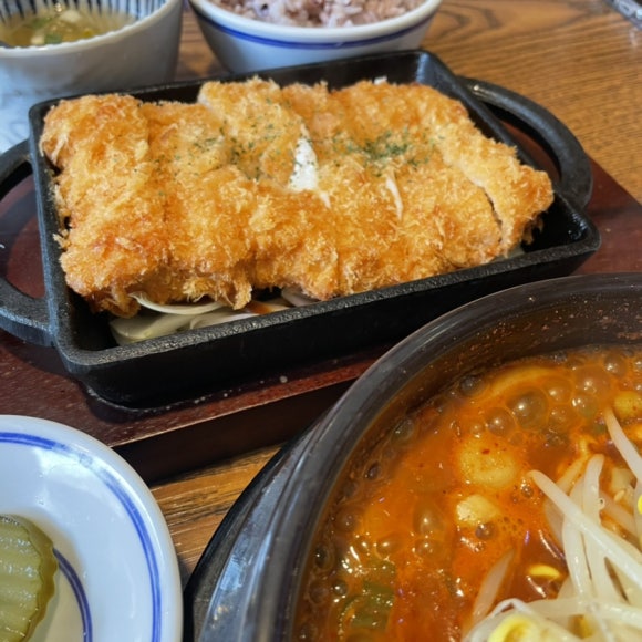 초량한복 이미지